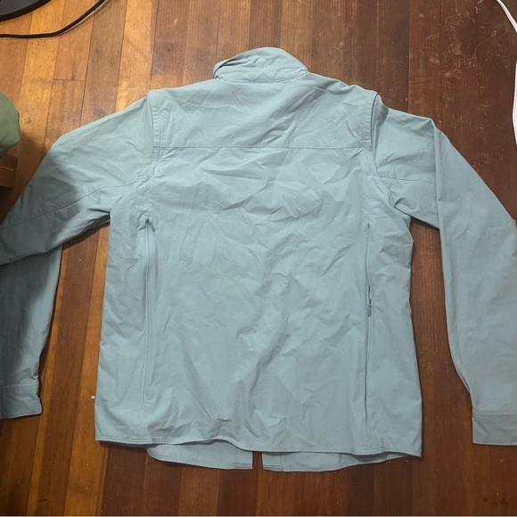 The North Face Men's Light Gray Shirt Jacket - Picture 2 of 3